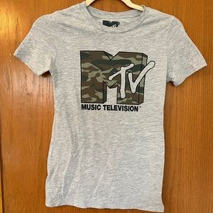 MTV grey t-shirt NWOT